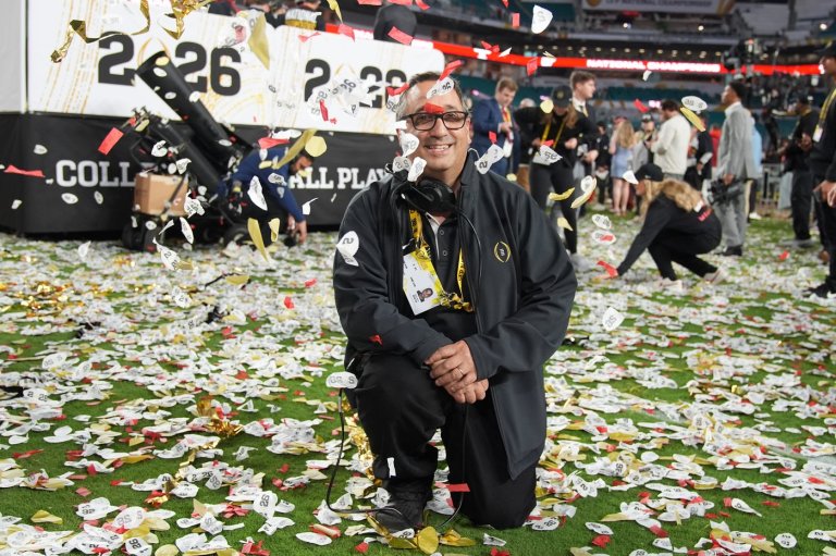 Meet the man behind the Super Bowl's annual confetti blizzard | iNFOnews.ca