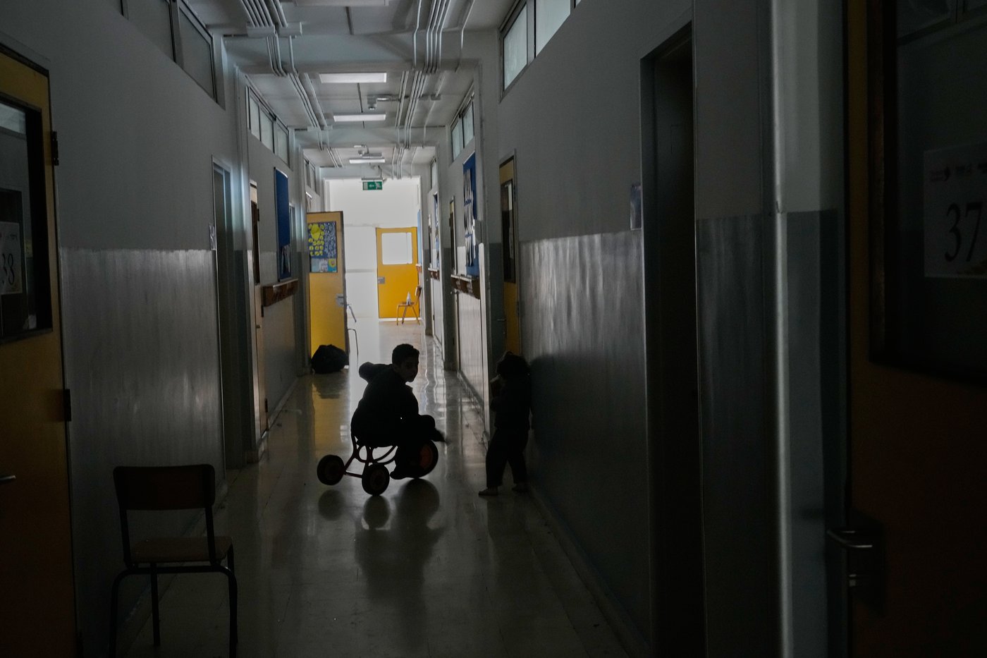 Photos of displaced civilians in Lebanon, where schools and stadiums turn into shelters during war | iNFOnews.ca