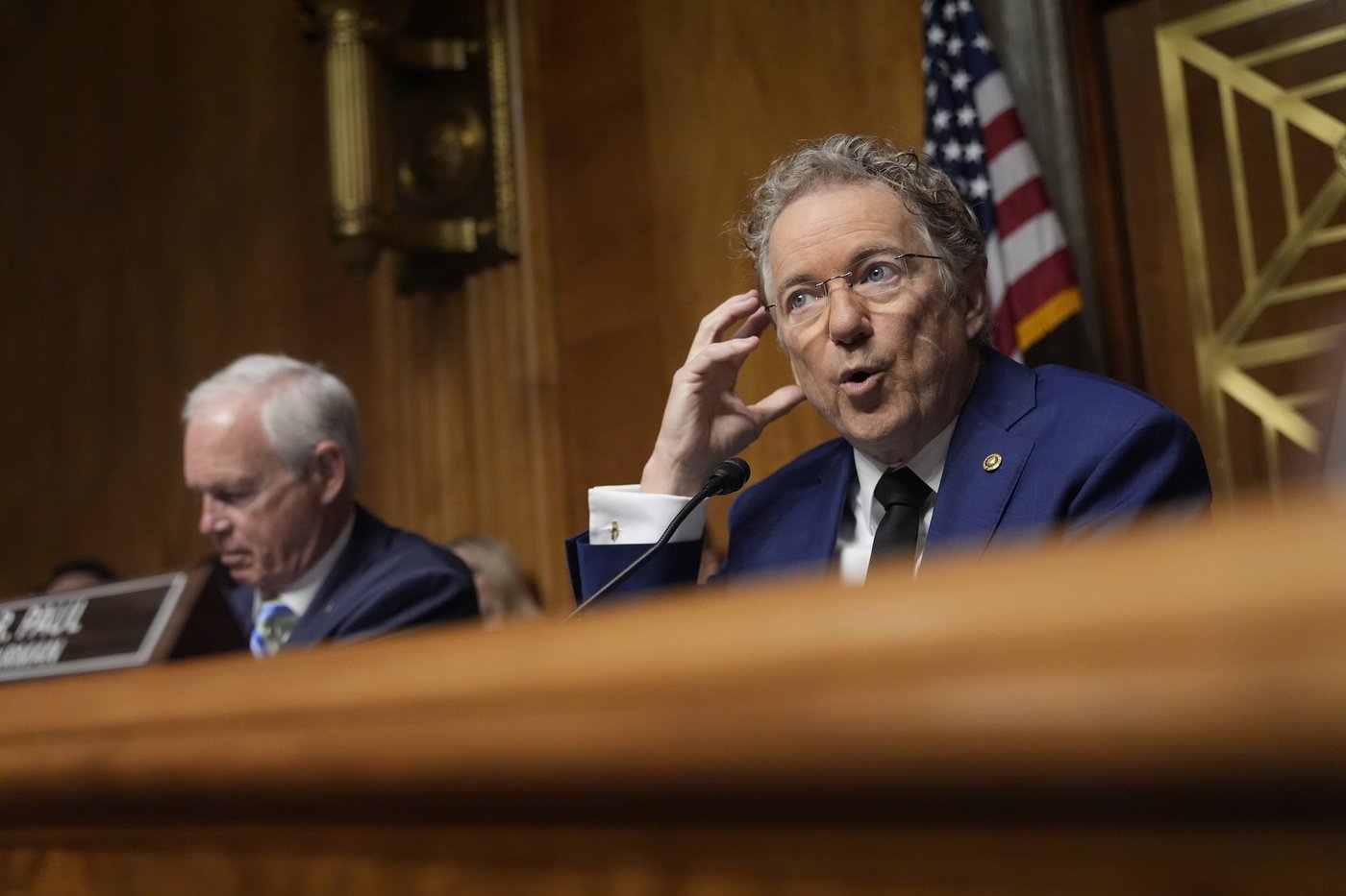 Mullin makes his case as a steady hand for DHS but faces Senate pushback over his temperament | iNFOnews.ca