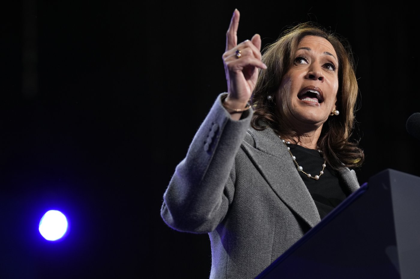 Harris says Trump is 'cruel' as she spotlights abortion restrictions in Georgia during early voting | iNFOnews.ca Harris says Trump is 'cruel' as she spotlights abortion restrictions in Georgia during early voting | iNFOnews.ca