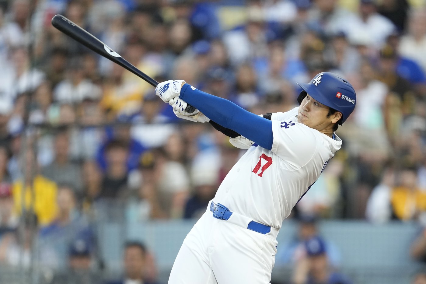 The Big Sho: Ohtani hits tying 3-run homer in playoff debut for the Los Angeles Dodgers in NLDS win | iNFOnews.ca