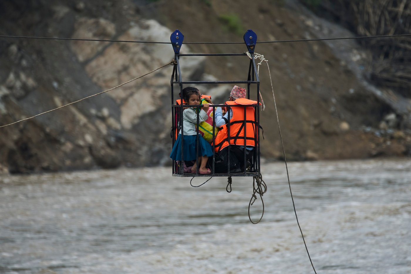Rescuers in Nepal pull 2 people alive from the debris 10 days after devastating floods | iNFOnews.ca