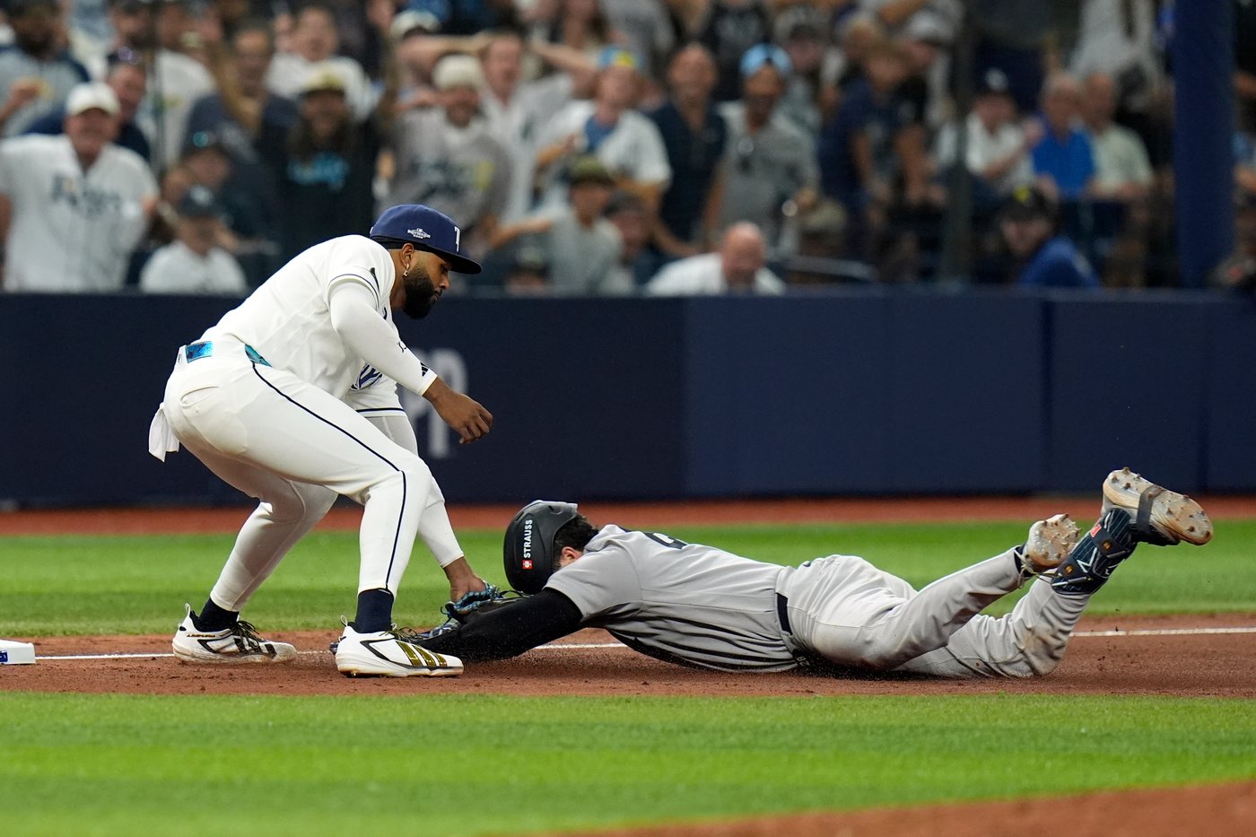 Rasmussen has no-hit bid for 7 2/3 innings, Rays open AL Division Series with 1-0 win over Yankees | iNFOnews.ca