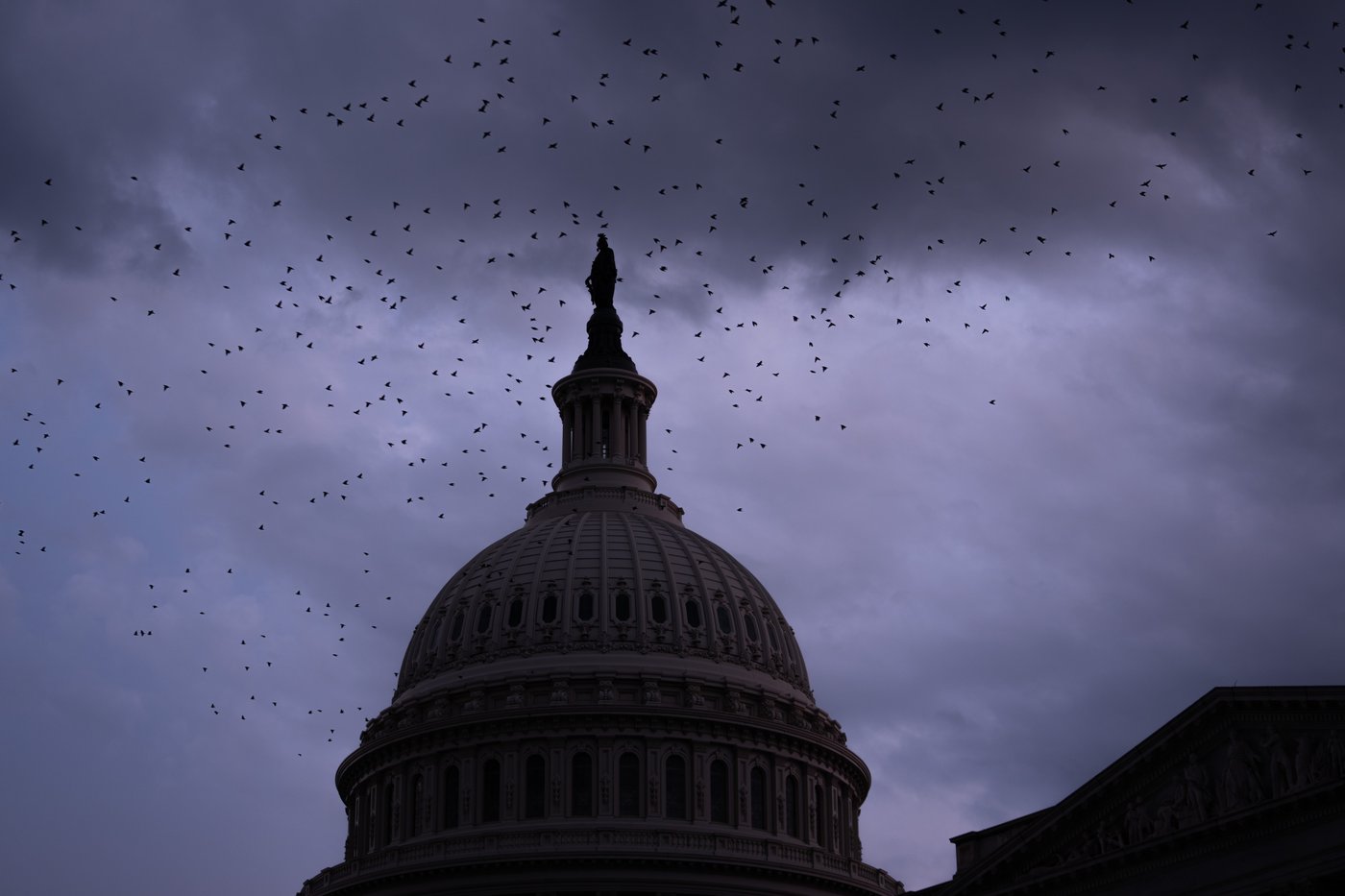 Senate approves funding bill to avoid a shutdown before the election | iNFOnews.ca