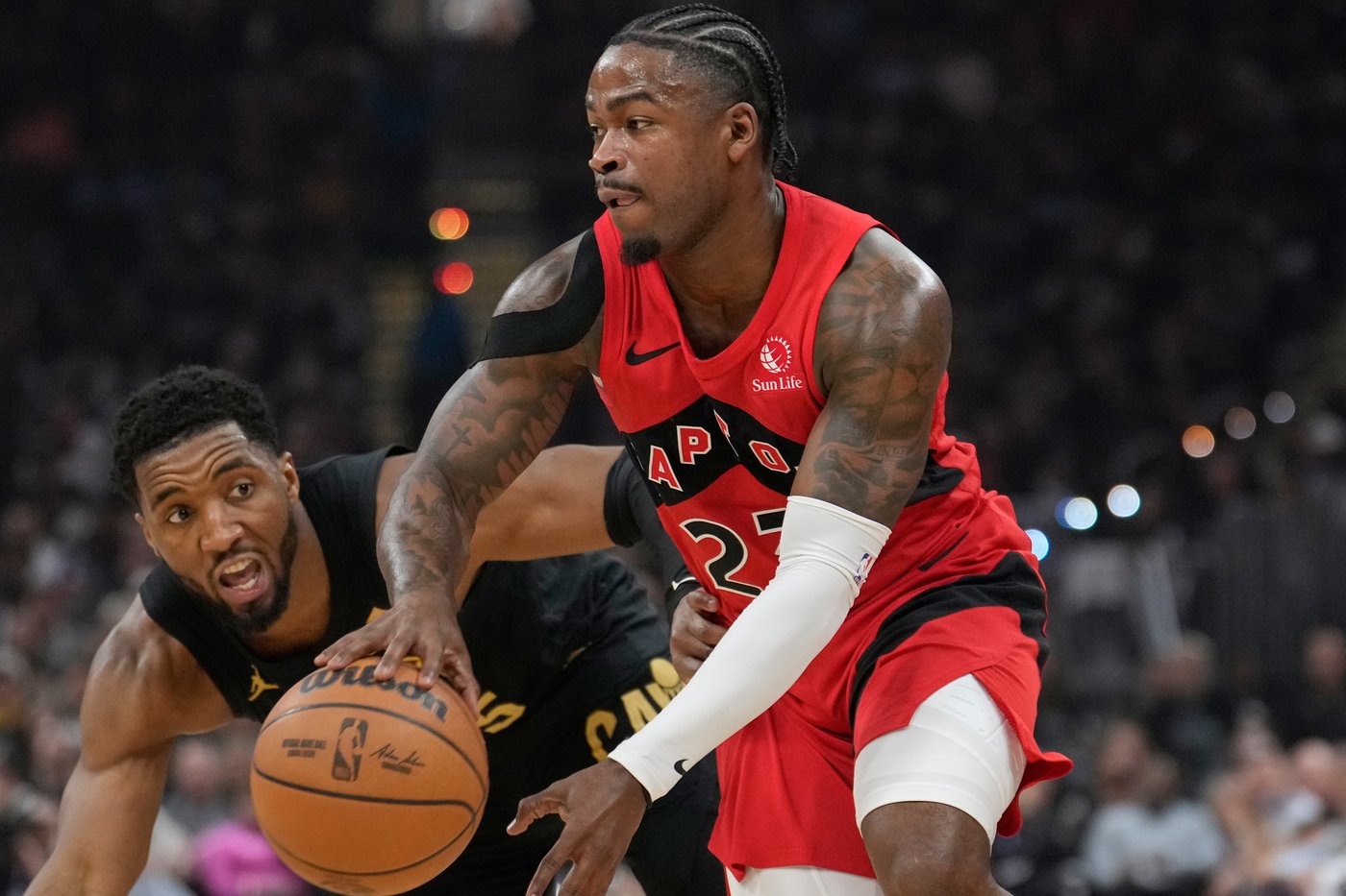 Allen ties playoff career high with 22 points as Cavaliers beat Raptors 114-102 to advance | iNFOnews.ca Allen ties playoff career high with 22 points as Cavaliers beat Raptors 114-102 to advance | iNFOnews.ca