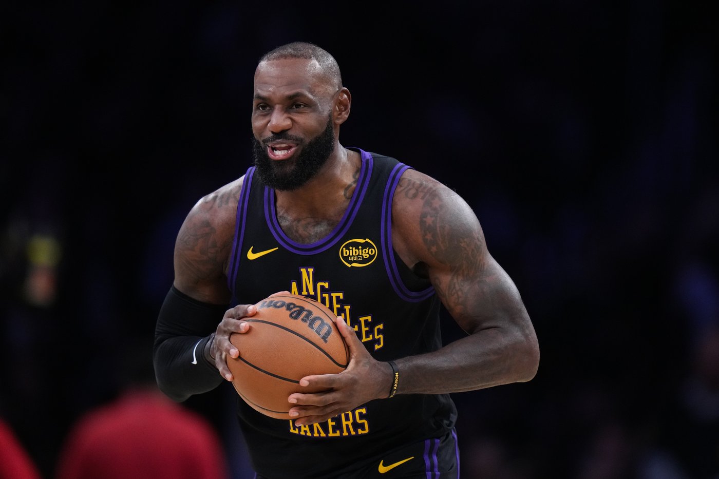 LeBron James begins his record 23rd NBA season with stellar playmaking in Lakers' win over Jazz | iNFOnews.ca LeBron James begins his record 23rd NBA season with stellar playmaking in Lakers' win over Jazz | iNFOnews.ca