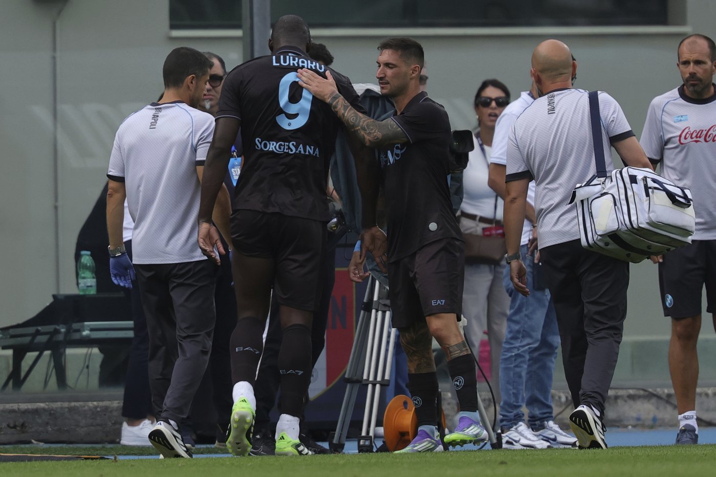 Napoli striker Lukaku may need surgery on thigh injury | iNFOnews.ca