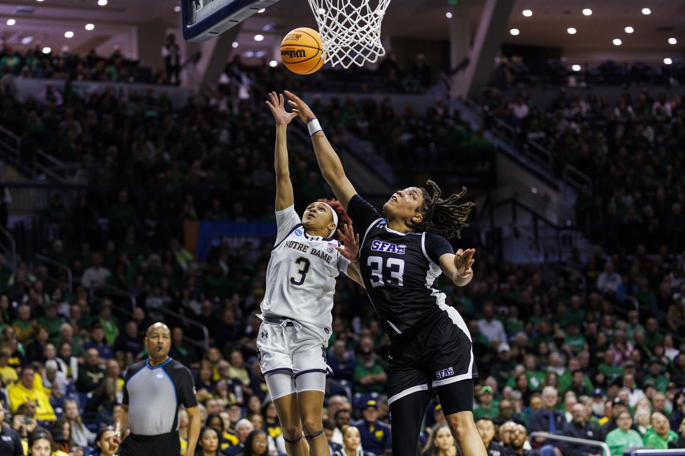 Notre Dame races past Stephen F. Austin in NCAA women's tourney, but Miles leaves with injury | iNFOnews.ca