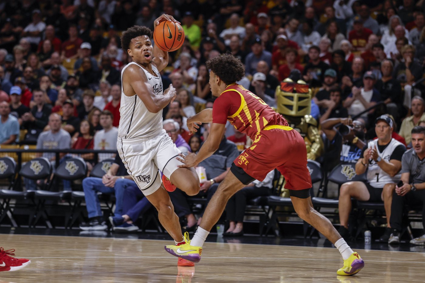 Keshon Gilbert leads Iowa State's balanced attack with 15 points in 77-65 win over UCF | iNFOnews.ca