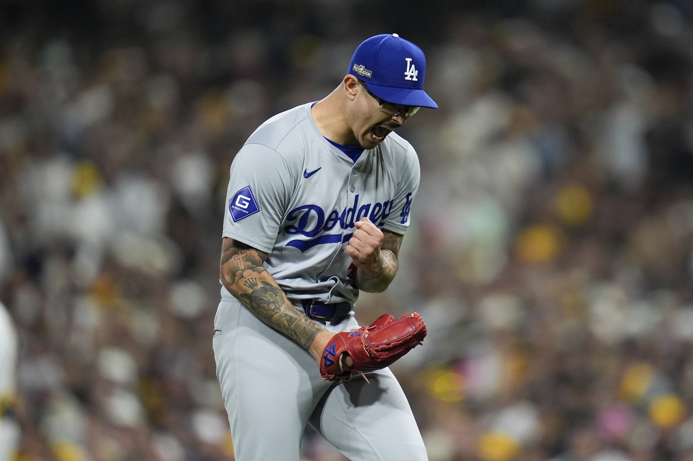 Betts and Ohtani help the Dodgers stay alive in NLDS with 8-0 win vs the Padres | iNFOnews.ca Betts and Ohtani help the Dodgers stay alive in NLDS with 8-0 win vs the Padres | iNFOnews.ca