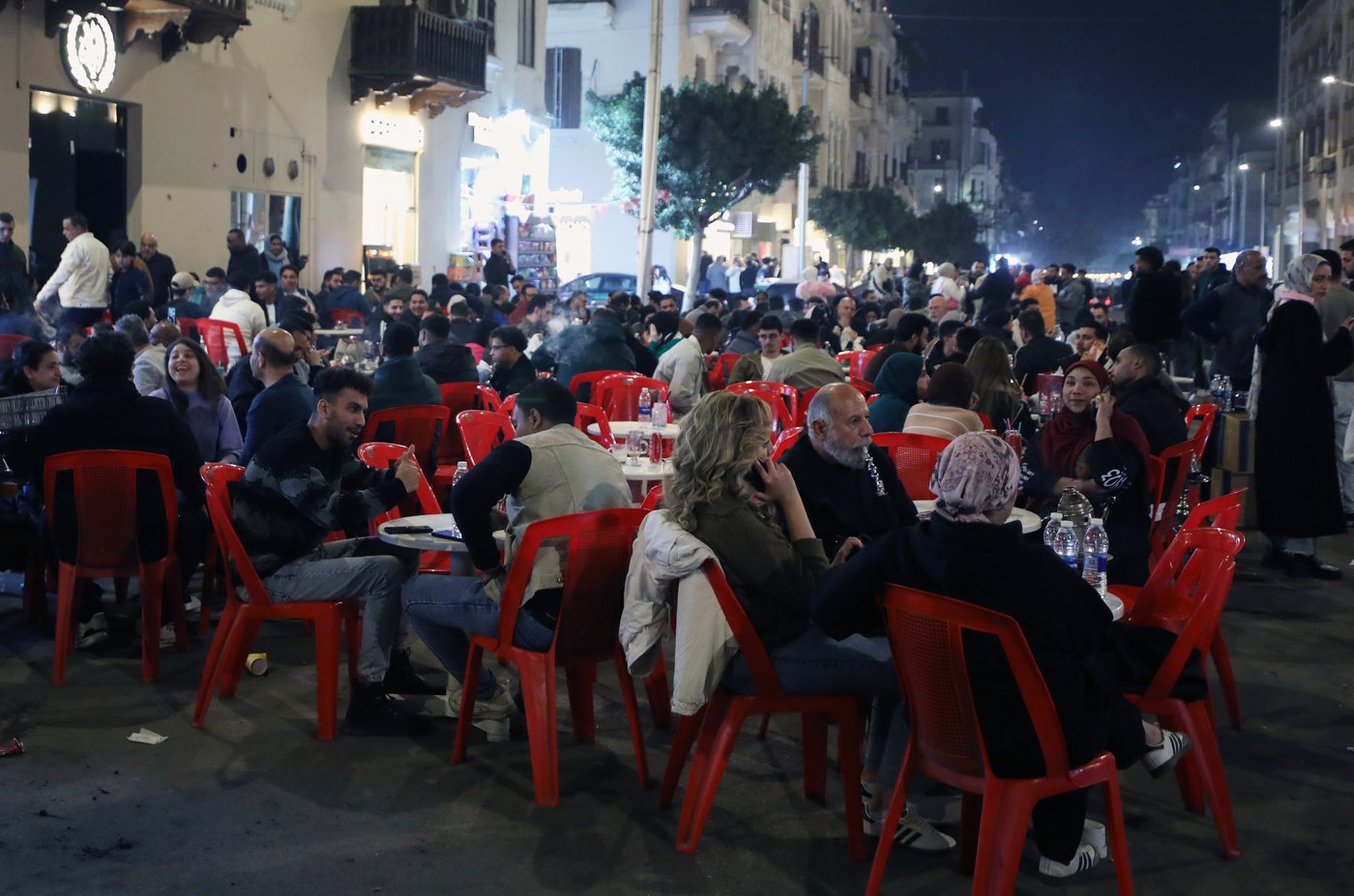 Egypt’s early closing order jolts Cairo’s night life as war-driven oil costs soar | iNFOnews.ca