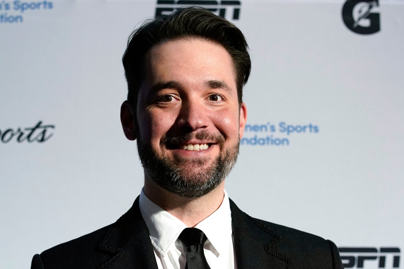 Alexis Ohanian heads new professional volleyball team in Los Angeles | iNFOnews.ca