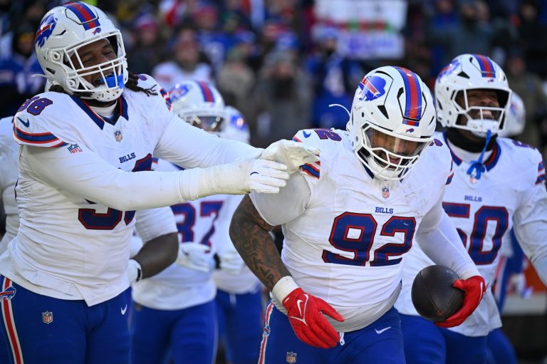 Bills defense overcomes deficiencies by continuing to come up big when it matters | iNFOnews.ca