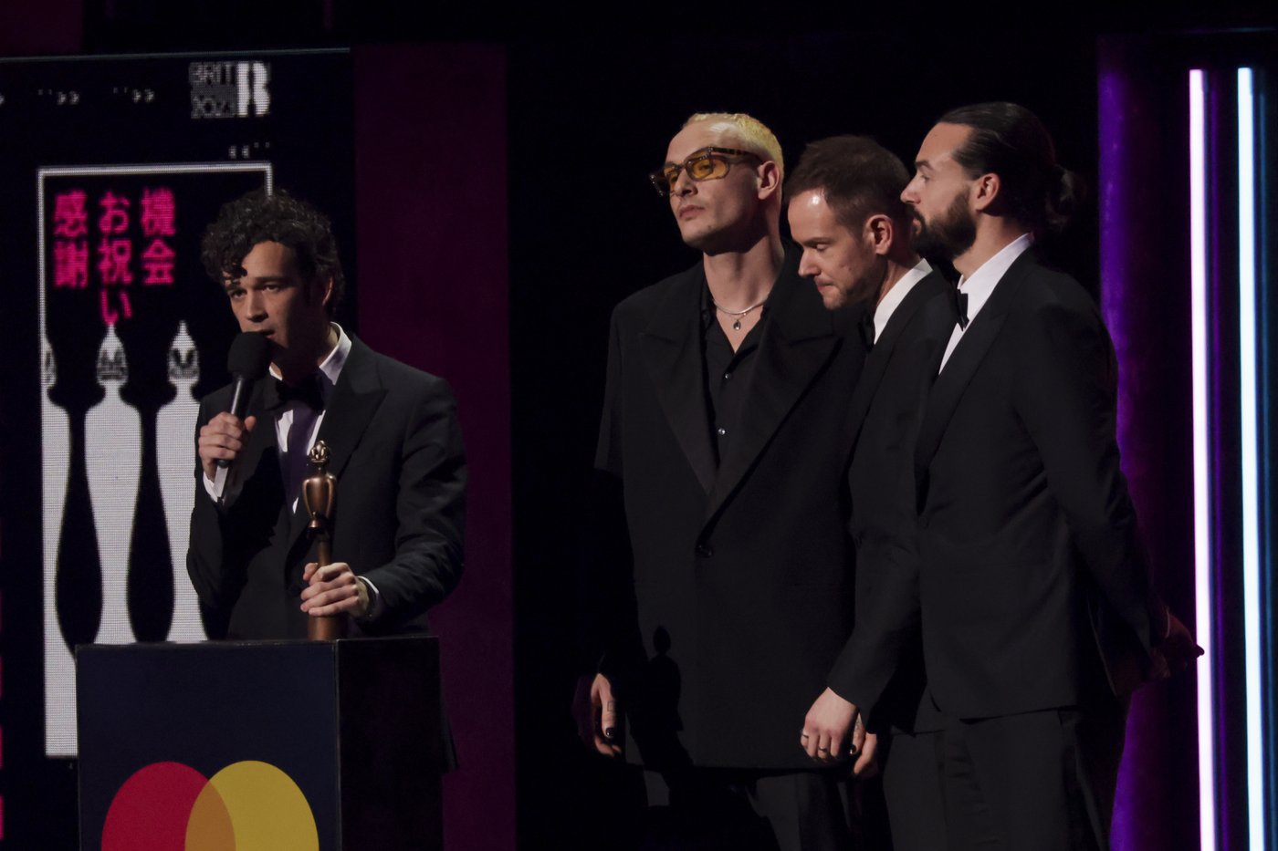 Charli XCX and The 1975 drummer George Daniel are married | iNFOnews.ca