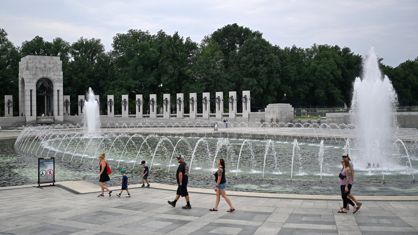 Suspect arrested in World War II Memorial vandalism in Washington | iNFOnews.ca Suspect arrested in World War II Memorial vandalism in Washington | iNFOnews.ca