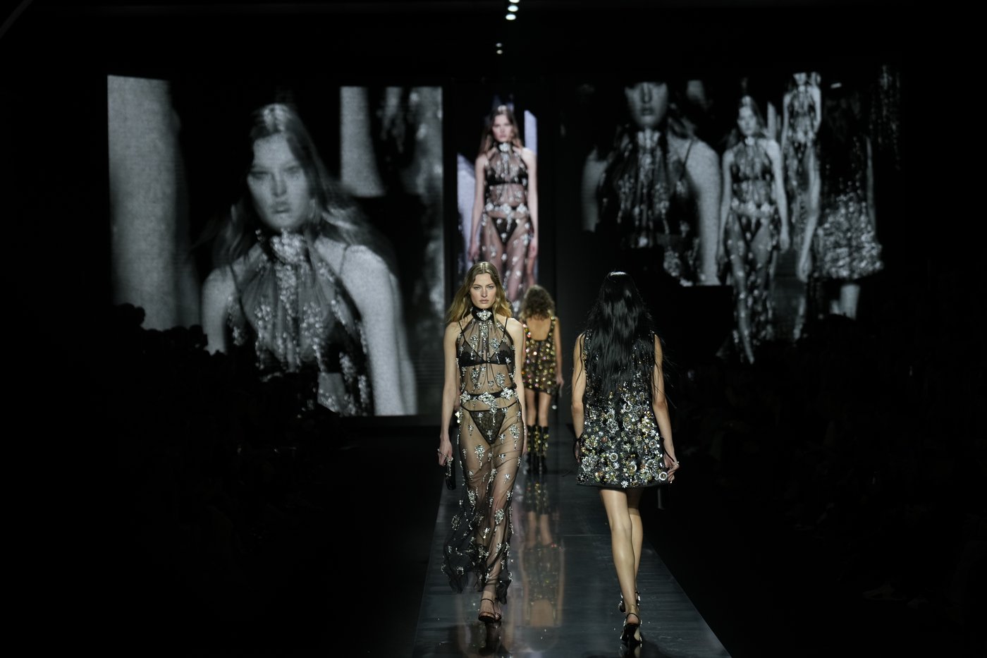 Rocker Victoria De Angelis spins a DJ set as Dolce & Gabbana's Milan show spills onto the streets | iNFOnews.ca