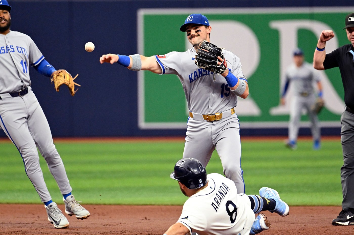 Michael Wacha fires 7 quality innings to spur Royals to 2-1 victory in Tampa Bay | iNFOnews.ca