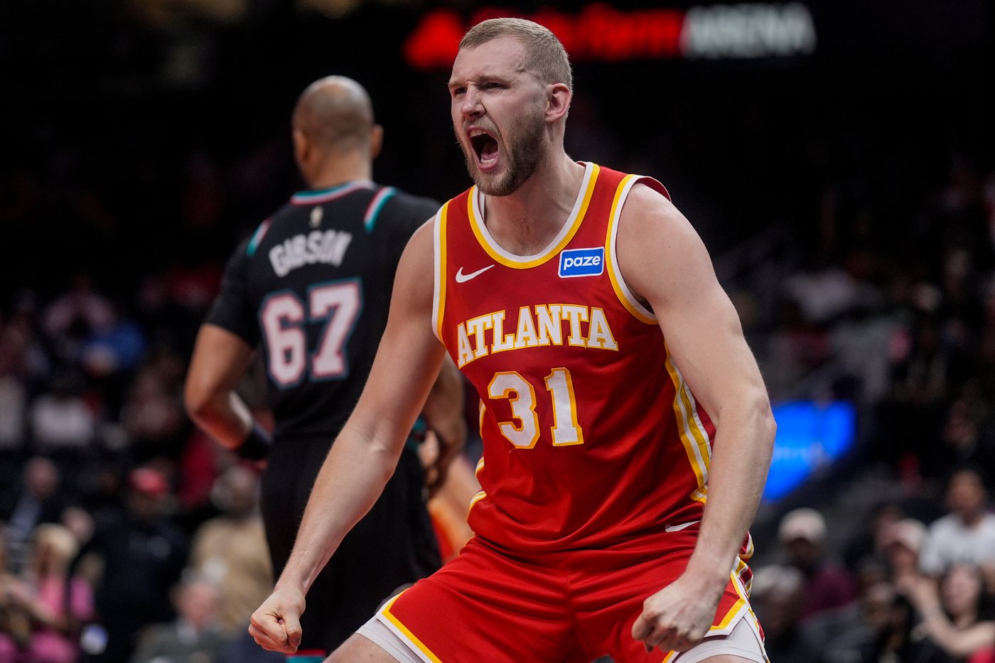 Hawks get double-digit scoring from 8 players and beat Grizzlies 146-107 | iNFOnews.ca