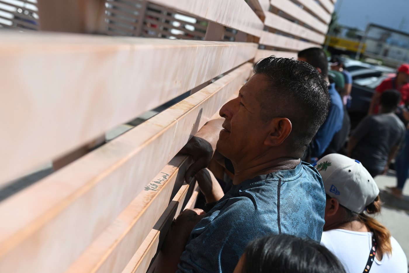 US sinks an Ecuadorian boat in the Pacific it alleges is tied to drug trafficking | iNFOnews.ca US sinks an Ecuadorian boat in the Pacific it alleges is tied to drug trafficking | iNFOnews.ca