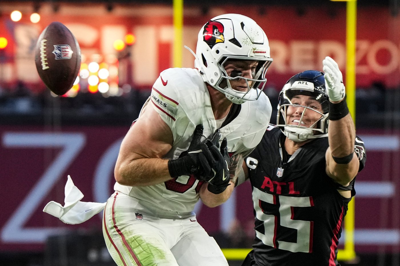 Bijan Robinson leads Falcons to 2nd straight win, 26-19 over woeful Cardinals | iNFOnews.ca