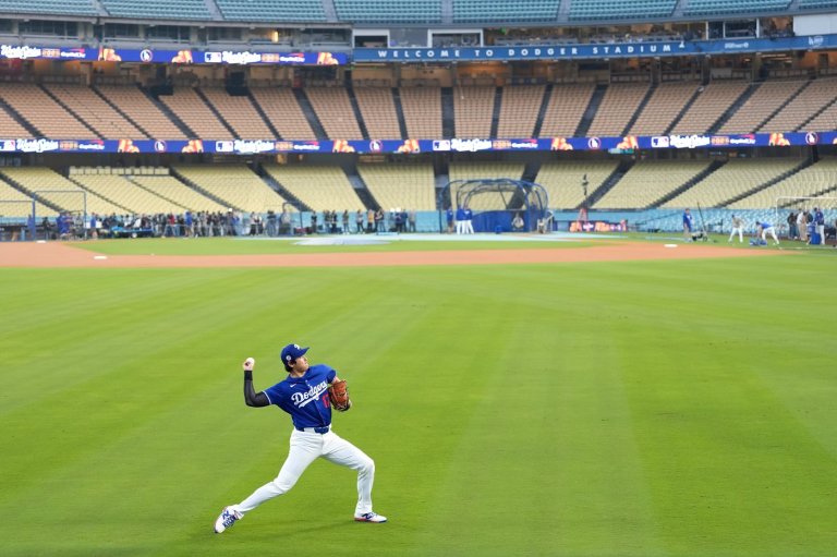 Ohtani has one place he doesn't want to hear the 'We don't need you!' chant - at home | iNFOnews.ca Ohtani has one place he doesn't want to hear the 'We don't need you!' chant - at home | iNFOnews.ca