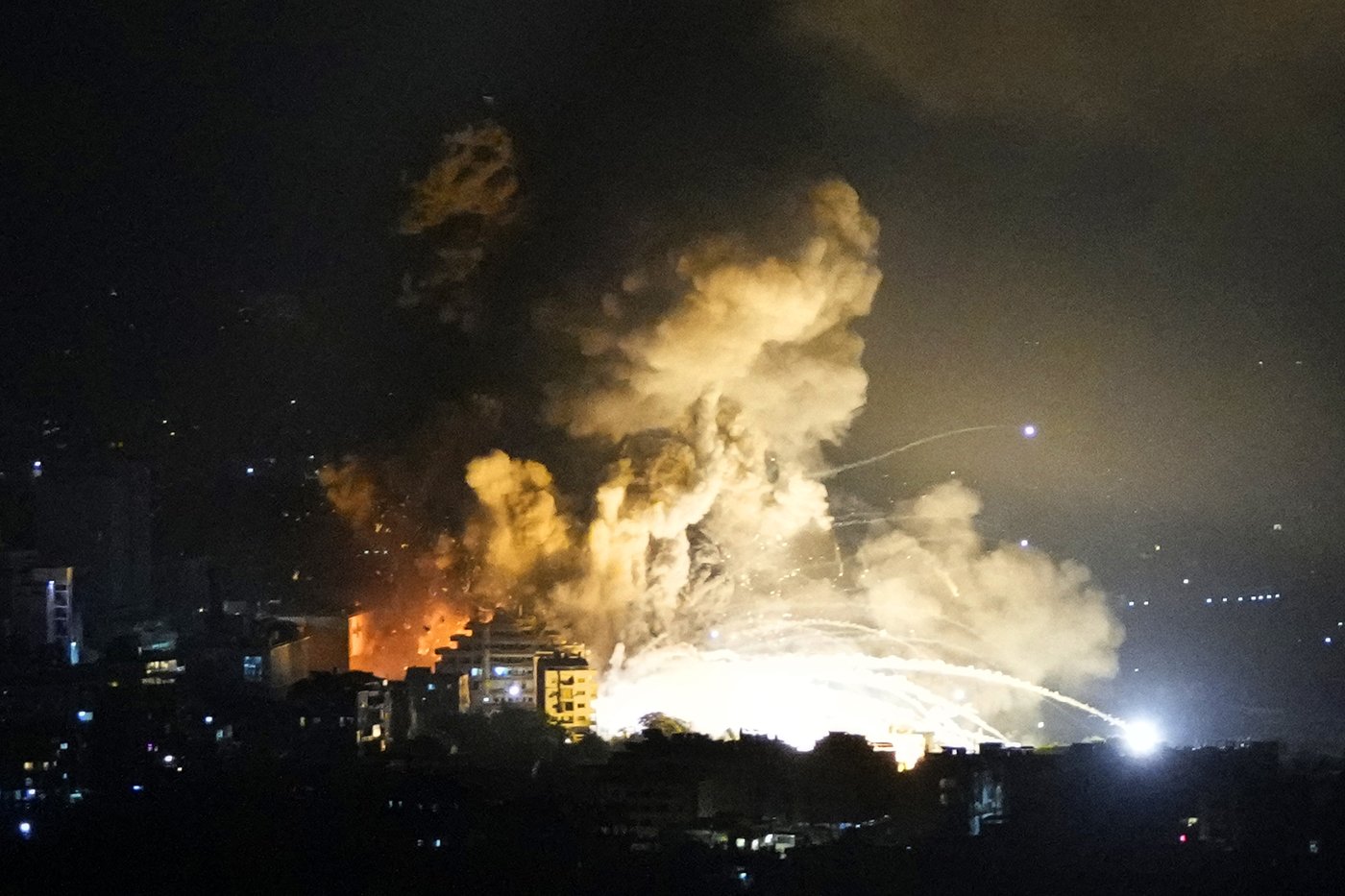 Israel-Hamas war latest: Israel carries out attacks in Beirut on Hezbollah targets | iNFOnews.ca Israel-Hamas war latest: Israel carries out attacks in Beirut on Hezbollah targets | iNFOnews.ca