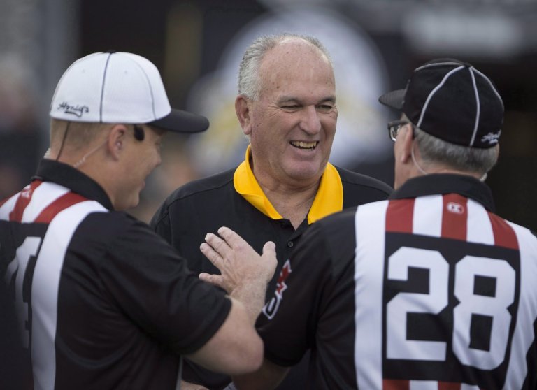 Former Hamilton Tiger-Cats head coach June Jones dies at 73 | iNFOnews.ca