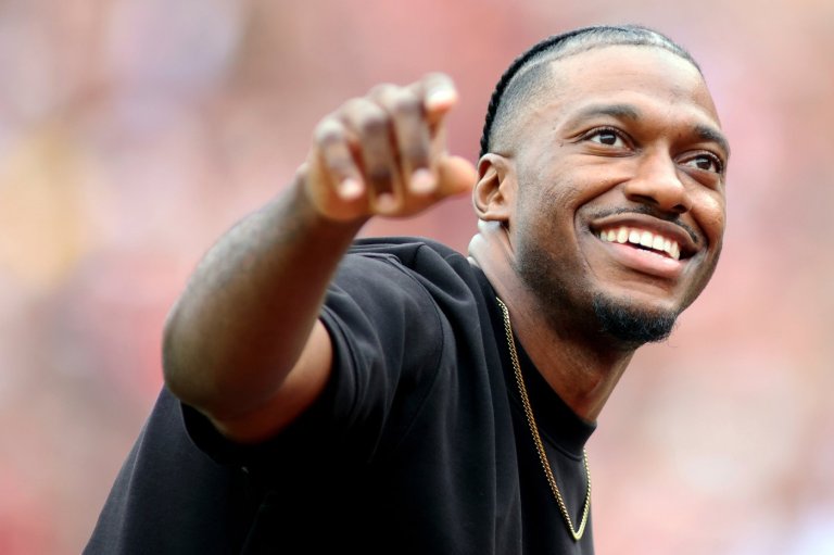 Former NFL QB Robert Griffin III receives invitation to Team USA flag football training camps | iNFOnews.ca