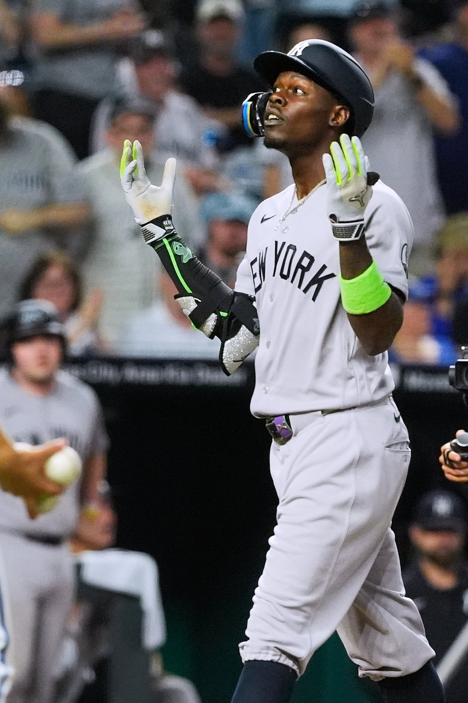 Yankees get 2 hits from every starter for the first time in franchise history in 15-1 rout of Royals | iNFOnews.ca Yankees get 2 hits from every starter for the first time in franchise history in 15-1 rout of Royals | iNFOnews.ca