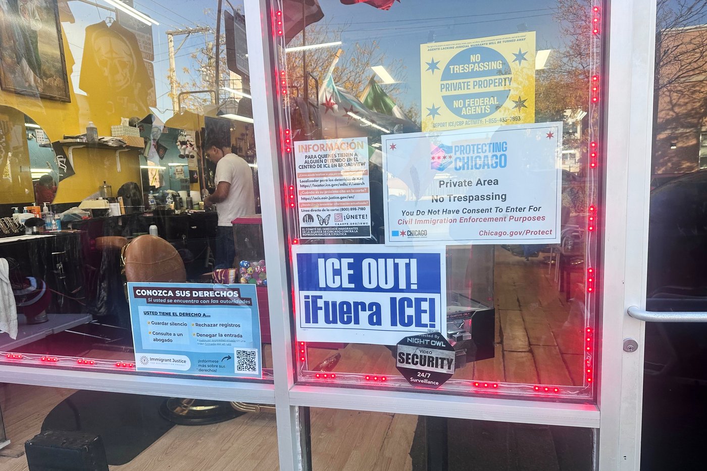 Immigrants often don't open the door to ICE, but that may no longer stop officers | iNFOnews.ca Immigrants often don't open the door to ICE, but that may no longer stop officers | iNFOnews.ca
