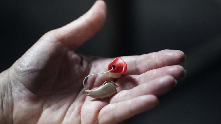 Retail and online sales of non-prescription hearing aids now allowed in B.C. | iNFOnews.ca