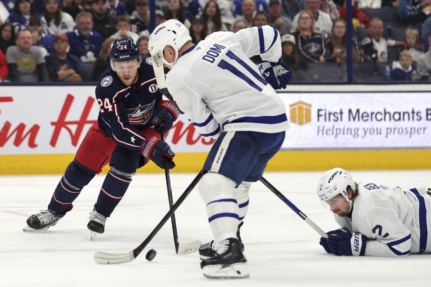 Olivier scores 2 as Blue Jackets beat Maple Leafs 6-2 | iNFOnews.ca