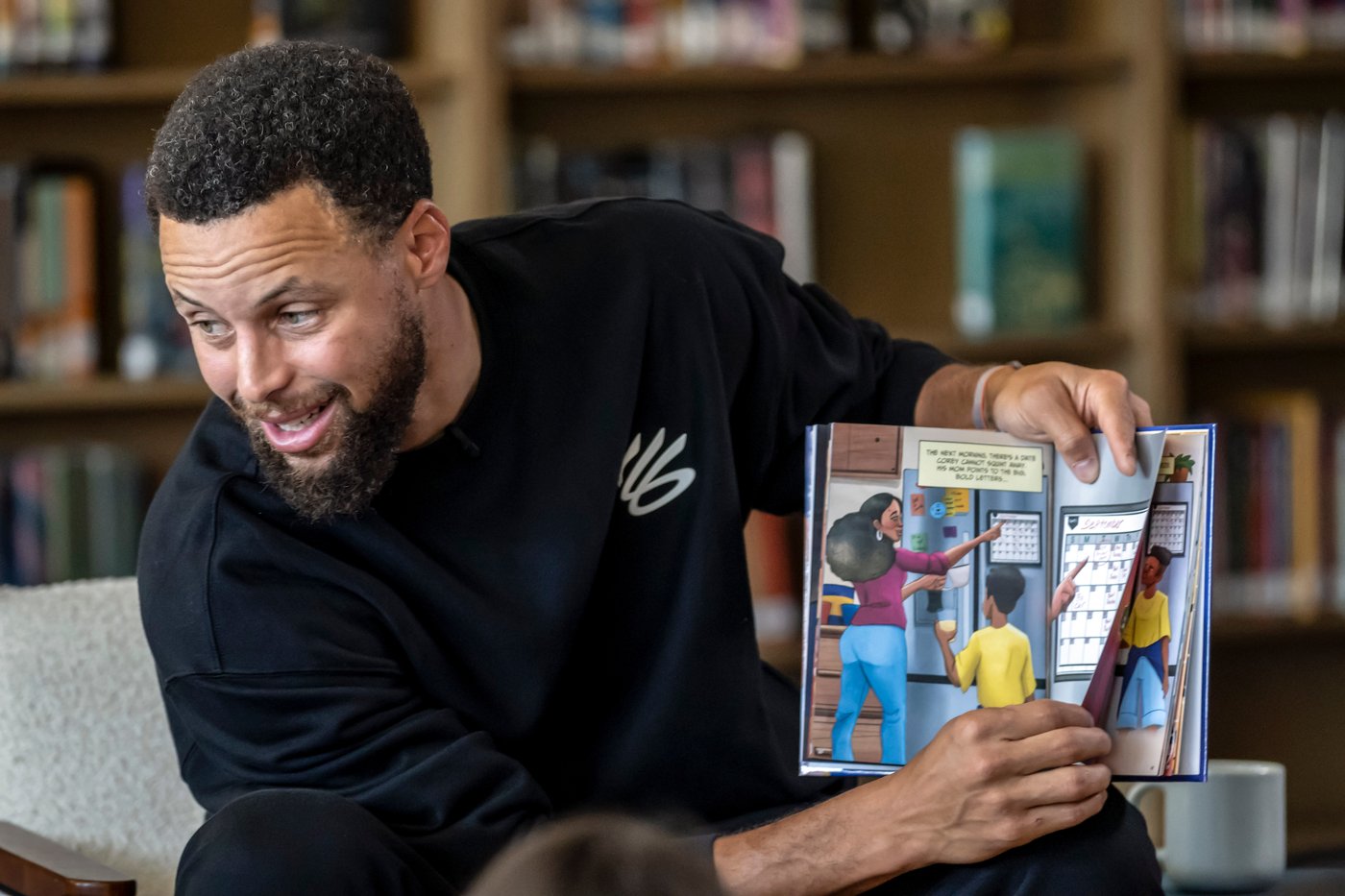 Stephen Curry and Warriors agree to 2-year contract extension worth $116 million, AP source says | iNFOnews.ca Stephen Curry and Warriors agree to 2-year contract extension worth $116 million, AP source says | iNFOnews.ca