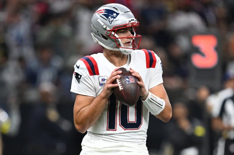 Maye passes for 3 TDs as the Patriots hold on to beat the Saints, 25-19 | iNFOnews.ca