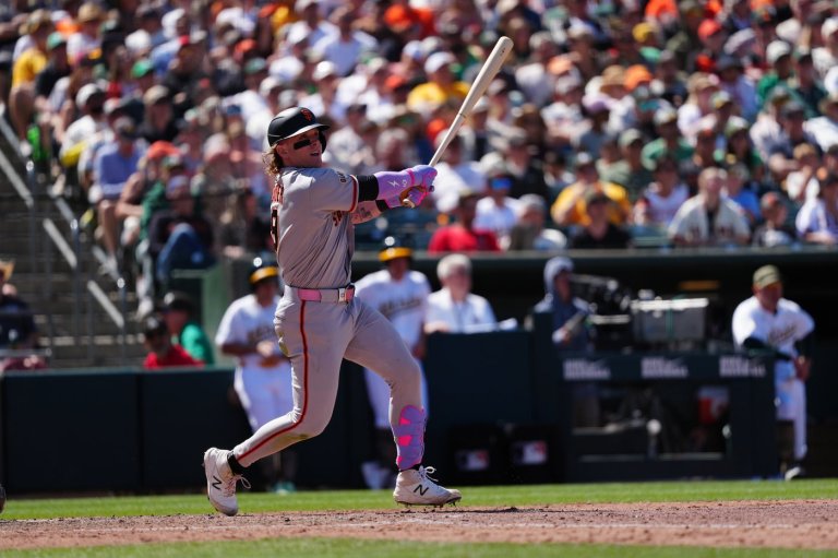 Bader's wind-aided grand slam helps Giants breeze to 10-1 victory over Athletics | iNFOnews.ca