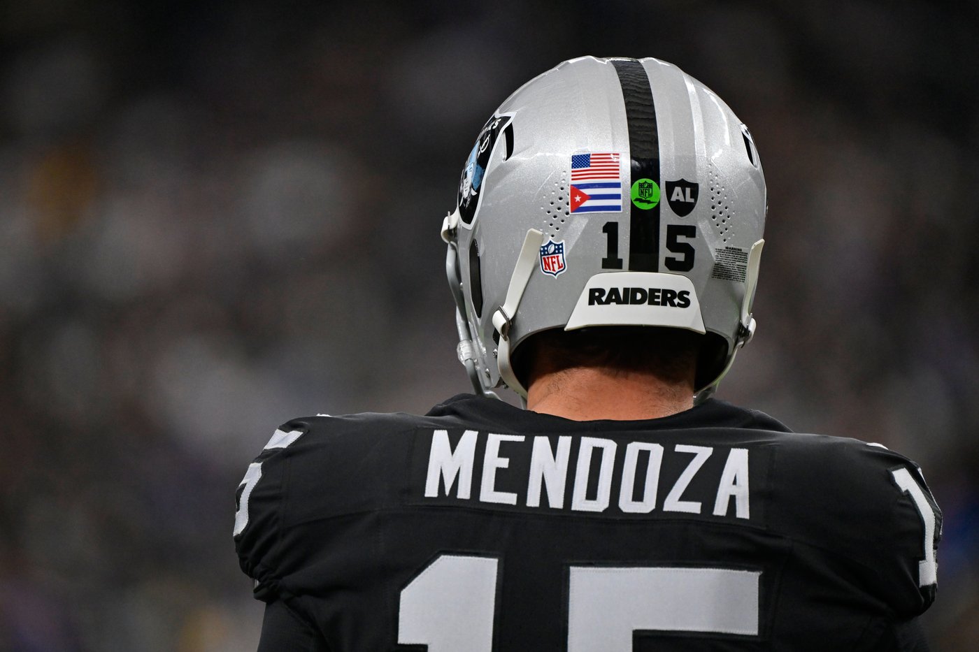 Raiders coach Klint Kubiak shuts down QB talk. Kirk Cousins remains the starter | iNFOnews.ca