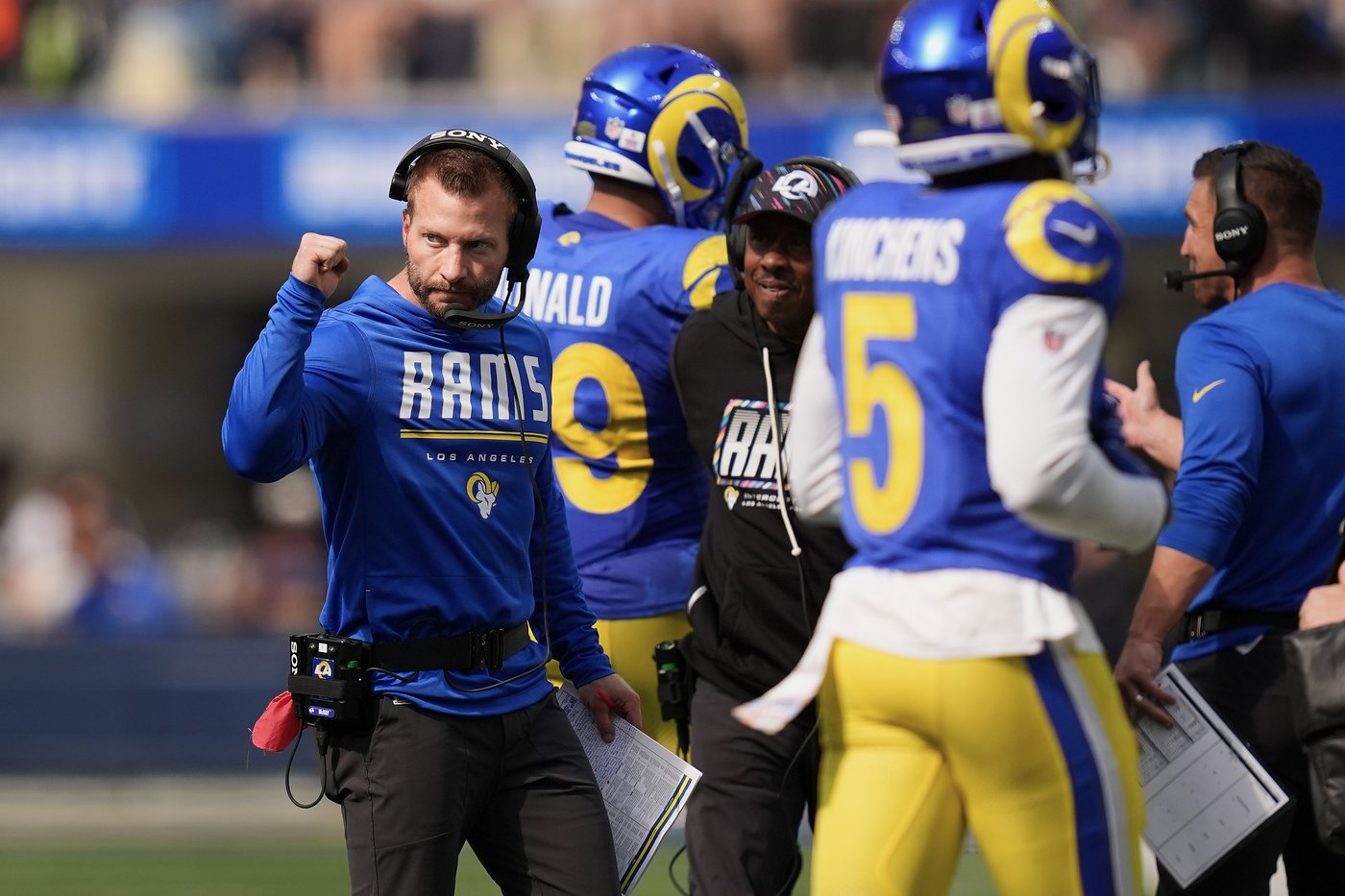 Rams and Chargers share a city, not a rivalry as they head into their first meeting in 4 seasons | iNFOnews.ca Rams and Chargers share a city, not a rivalry as they head into their first meeting in 4 seasons | iNFOnews.ca