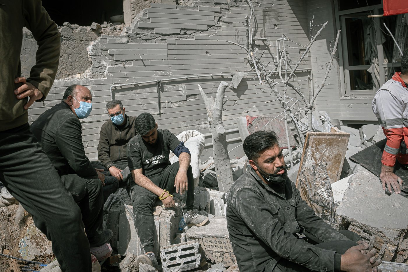 Photos show destruction in northwest Iran after strike hits a residential building | iNFOnews.ca
