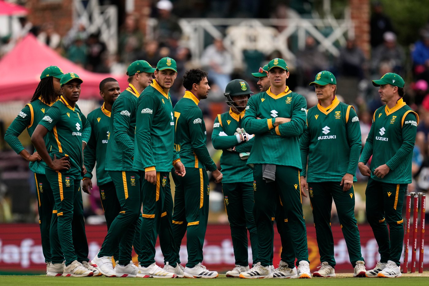 Rabada ruled out as South Africa turns to 2 spinners for first cricket test vs Australia | iNFOnews.ca