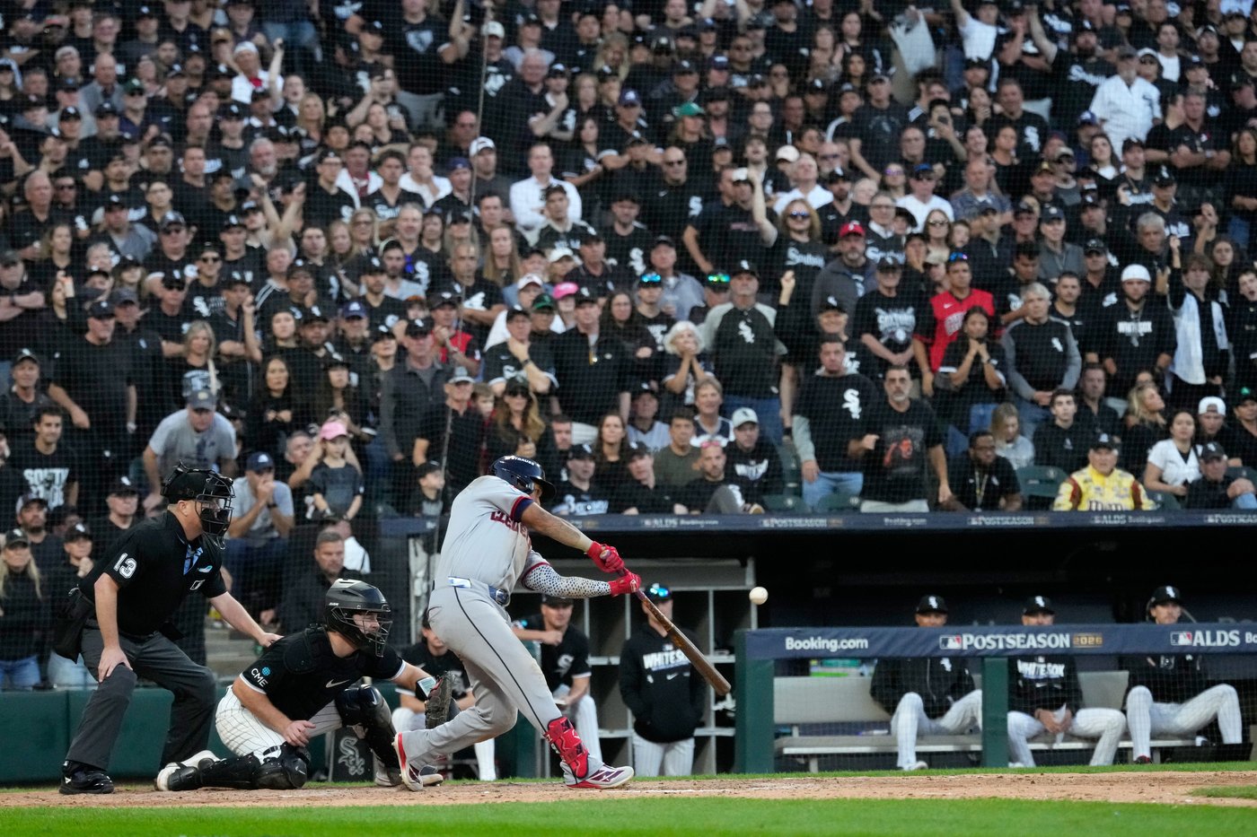 José Ramírez's all-around performance helps the Guardians avoid elimination in ALDS Game 3 | iNFOnews.ca José Ramírez's all-around performance helps the Guardians avoid elimination in ALDS Game 3 | iNFOnews.ca
