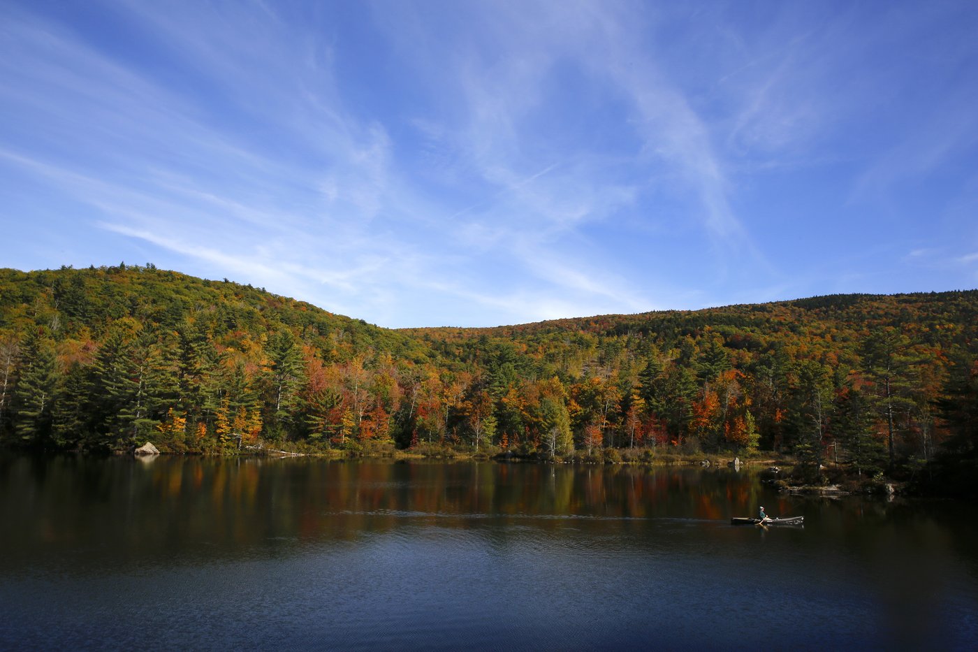 Leaf-peepers are flocking to see New England's brilliant fall colors | iNFOnews.ca Leaf-peepers are flocking to see New England's brilliant fall colors | iNFOnews.ca