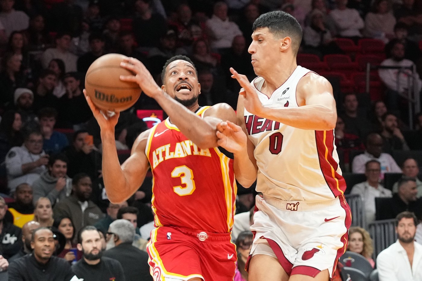 Jalen Johnson has triple-double and Hawks spoil Miami's 2006 title celebration with 127-115 victory | iNFOnews.ca