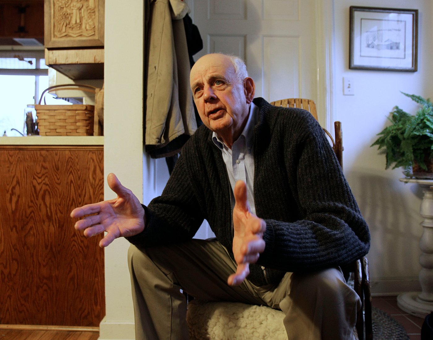 Wendell Berry, Kentucky-born author who advocated a simpler life, has died at 92 | iNFOnews.ca