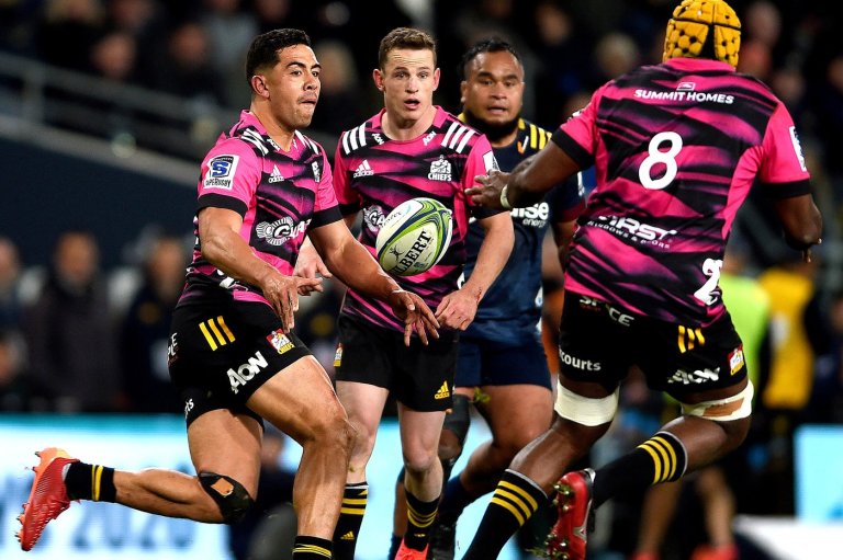Former All Black Pita Gus Sowakula named in Fiji's squad for a northern European tour | iNFOnews.ca