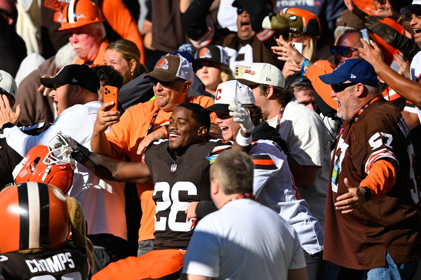 Monken says Browns' offense could be 'smoother,' but his 4-2 team has come through late in games | iNFOnews.ca Monken says Browns' offense could be 'smoother,' but his 4-2 team has come through late in games | iNFOnews.ca
