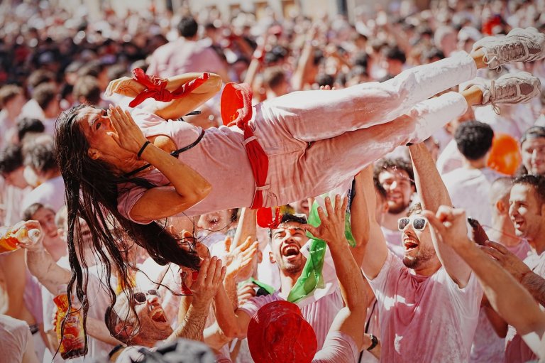 Hemingway's century-old 'The Sun Also Rises' still inspires Americans to run with bulls in Pamplona | iNFOnews.ca