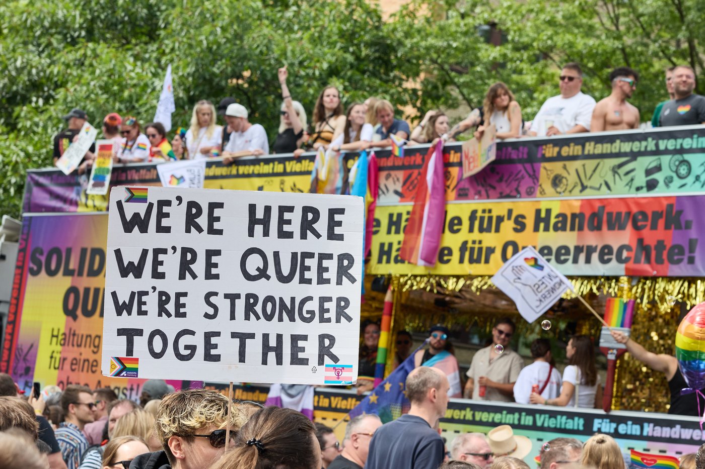 Hamburg Pride draws 300,000 with increased security, a week after a fatal attack in Berlin | iNFOnews.ca Hamburg Pride draws 300,000 with increased security, a week after a fatal attack in Berlin | iNFOnews.ca