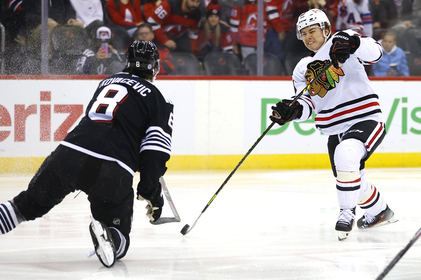 Jack Hughes helps the Devils rally for a 4-1 victory over the Blackhawks | iNFOnews.ca