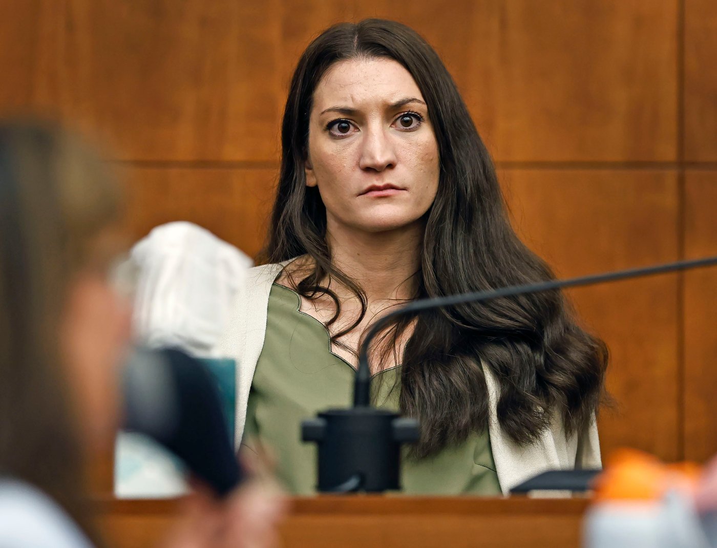 What to know about postpartum psychosis, which can affect a new mom's sense of reality | iNFOnews.ca