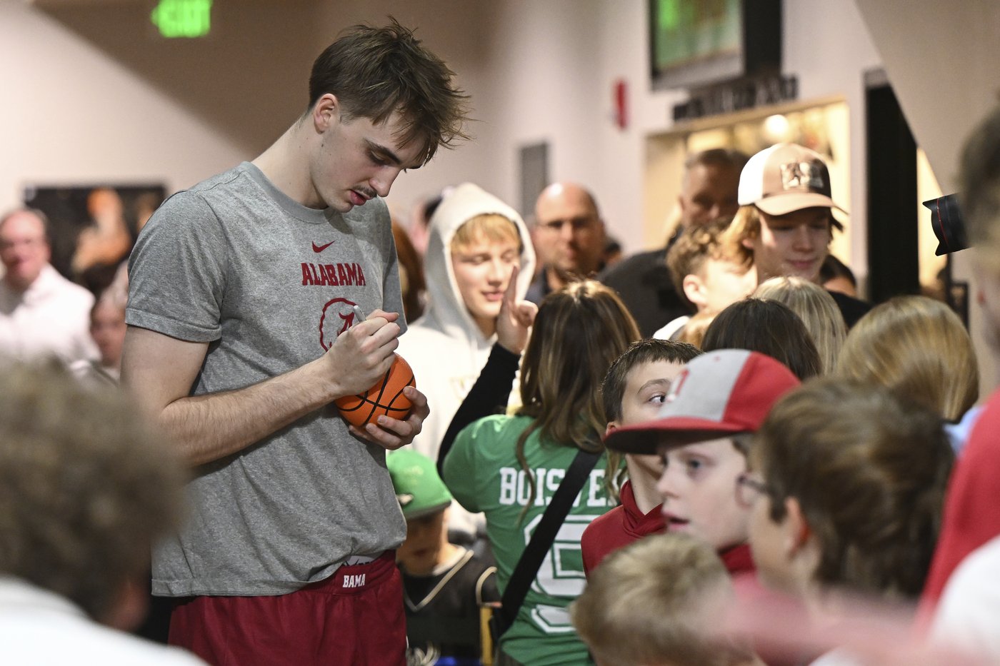 Nelson returns home to help No. 6 Alabama hold off Eaglestaff, North Dakota 97-90 | iNFOnews.ca Nelson returns home to help No. 6 Alabama hold off Eaglestaff, North Dakota 97-90 | iNFOnews.ca